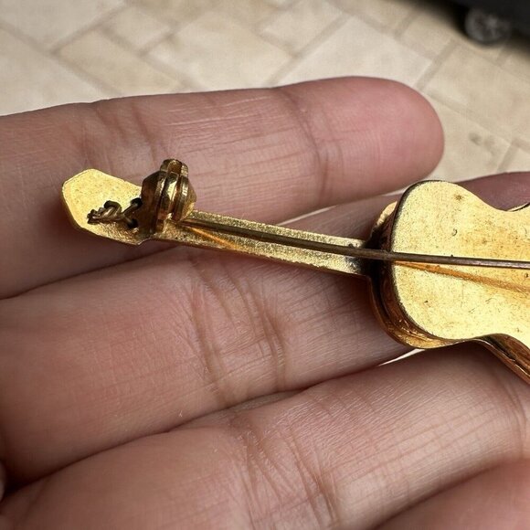 VTG Damascene Spain Guitar Brooch Pin 2" Gold Tone Green‎ White Ornate Music - Picture 4 of 8